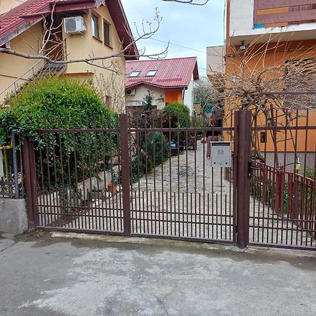 Camera Cu Baie Tina Тимишоара Экстерьер фото