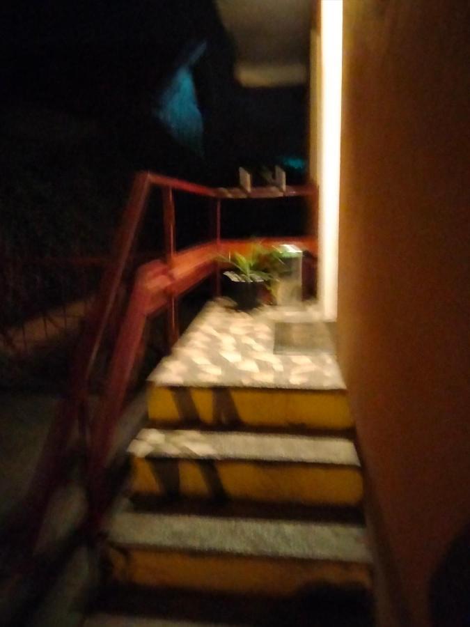 Camera Cu Baie Tina Тимишоара Экстерьер фото